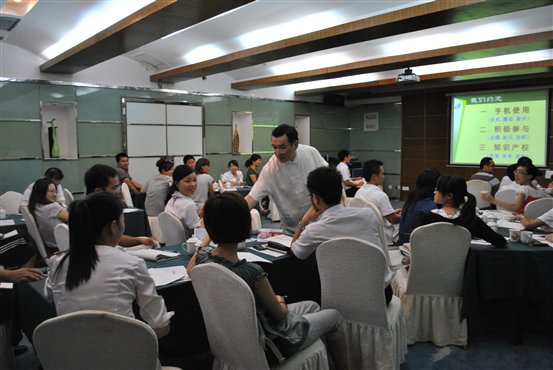 杜杰老師授課圖片