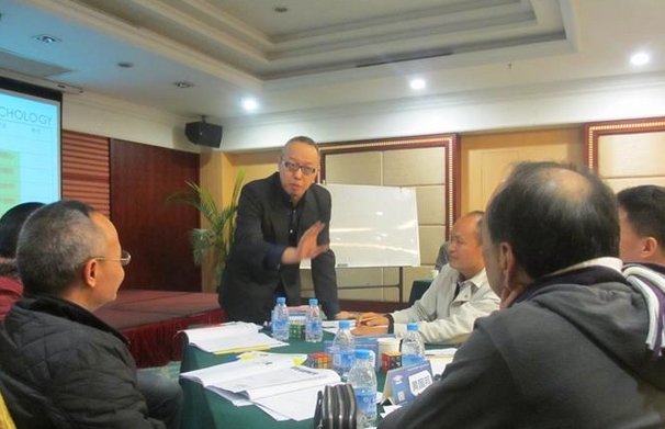 季鍇源授課圖片