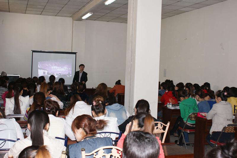 任志偉老師授課圖片