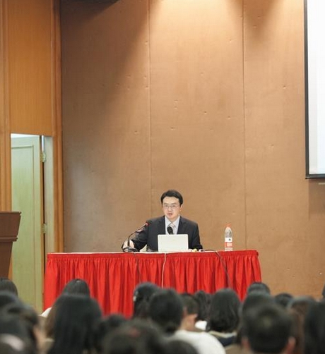 劉新苗老師授課圖片