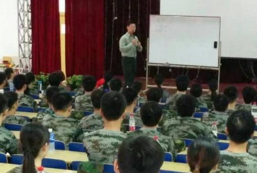 劉立坡老師授課圖片